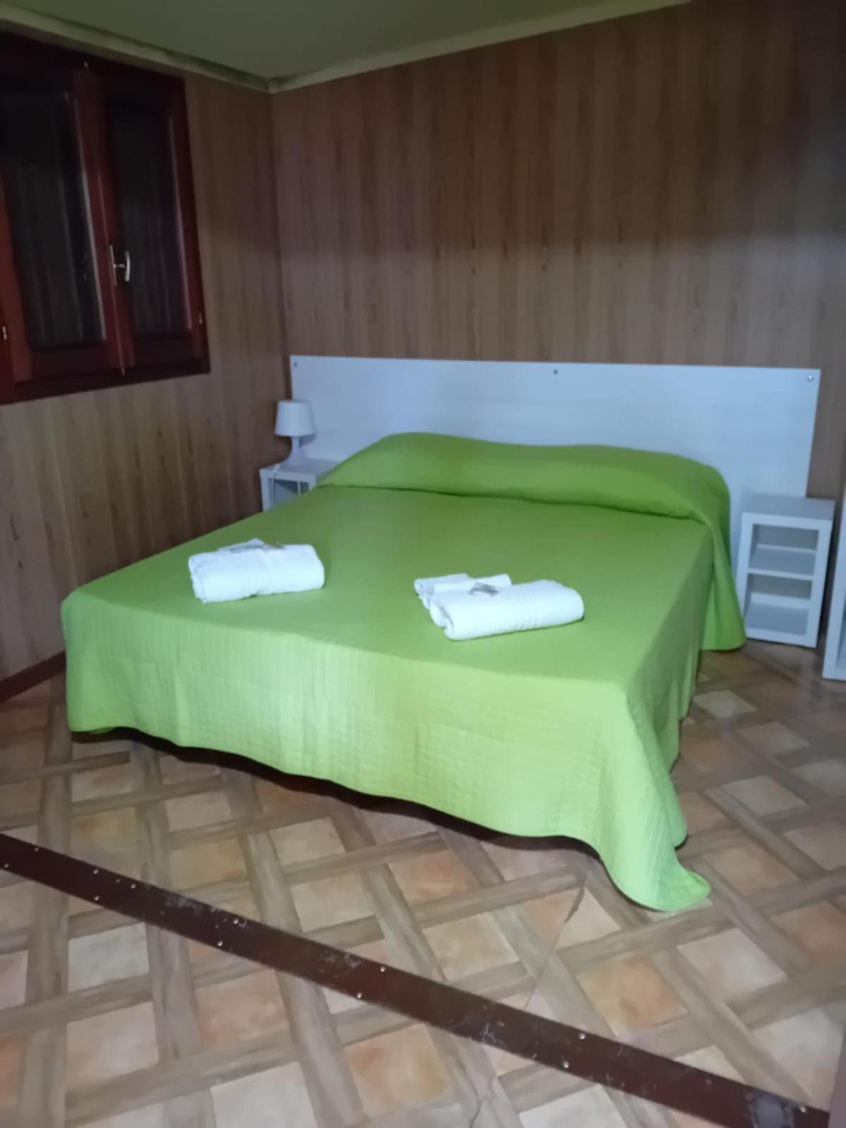 B&B Helga'S Agricampeggio Seùlo Екстериор снимка